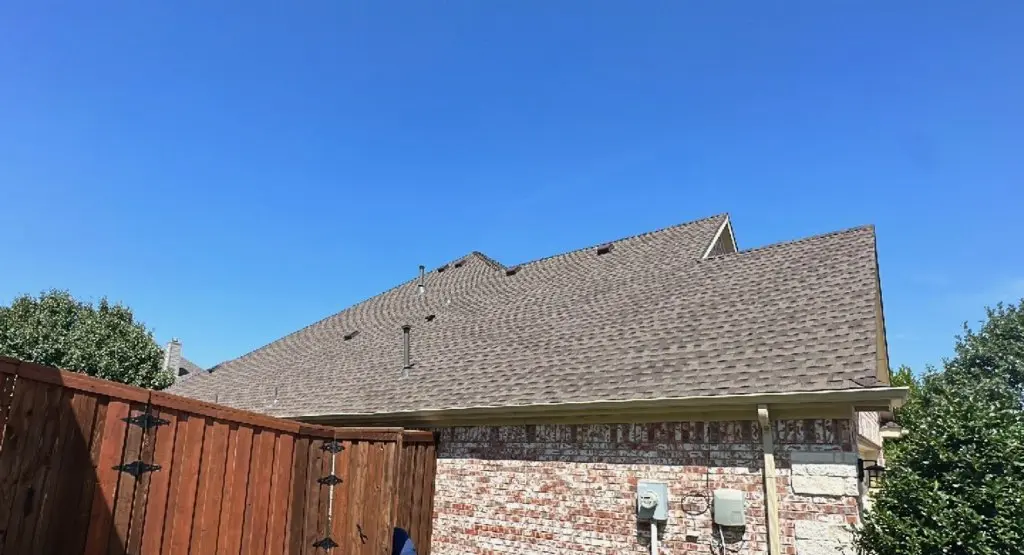 Completed roof replacement project in Castaic